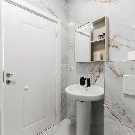 Aqua Breeze 2br By Pikhost Appartement *