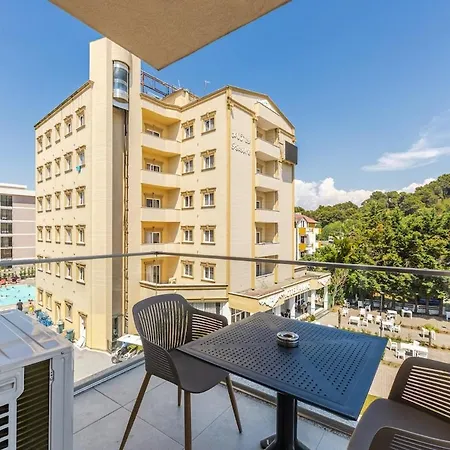 Aqua Breeze 2br By Pikhost Appartement *